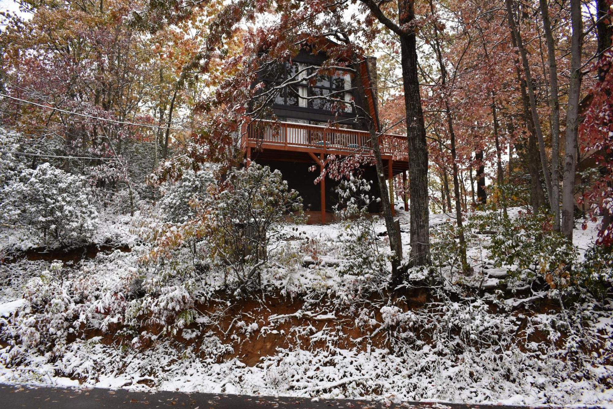 Treetops Chalet - 3Bd/2Bt Boutique Cabin W/Mt Leconte Views In Gatlinburg Exterior foto